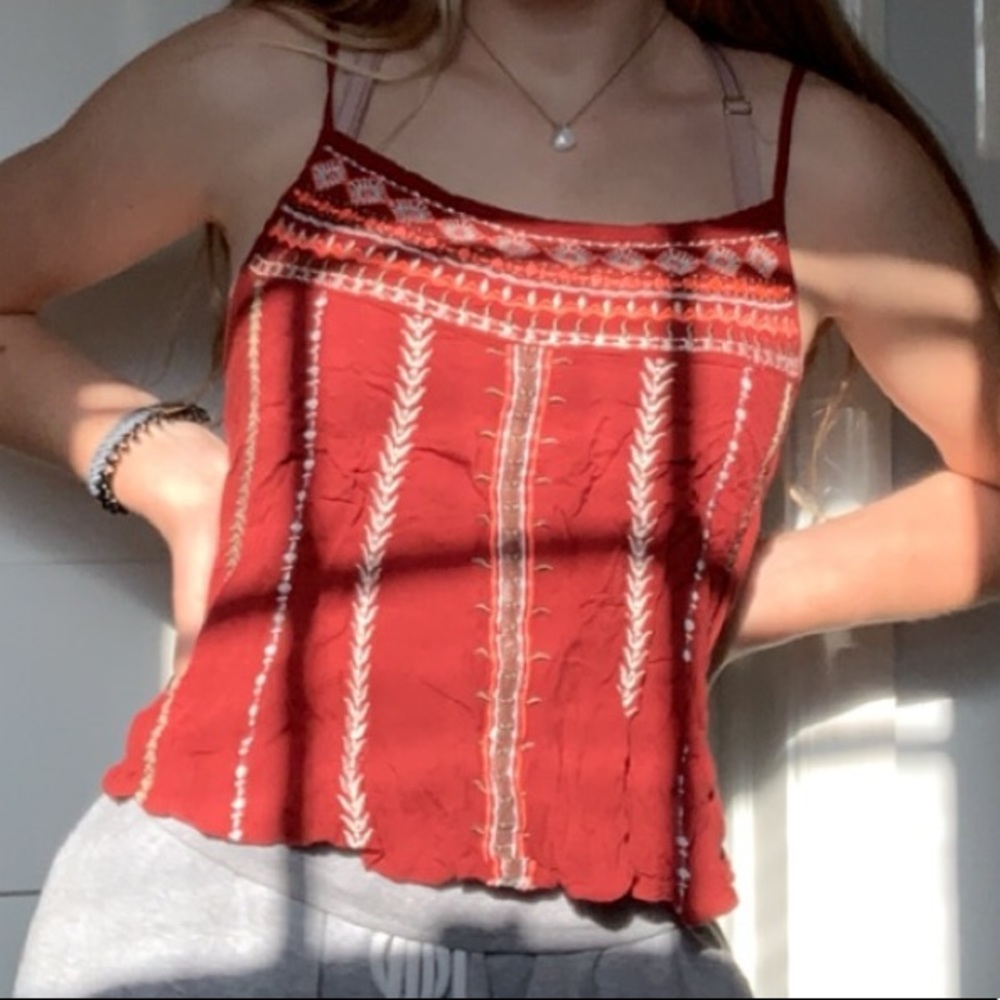 cute flowy tank